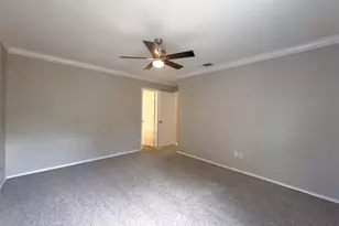 13004 Campos Dr, Austin, TX 78727 - Photo 20