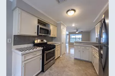 13004 Campos Drive, Austin, TX 78727 - Photo 12