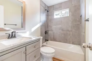 25201 & 25203 Lakeview Dr, Spicewood, TX 78669 - Photo 30