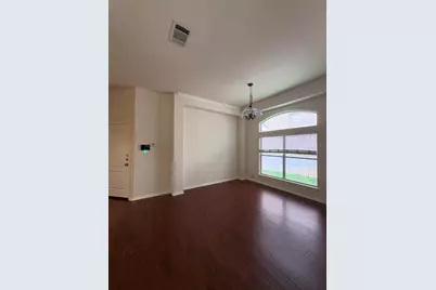 207 Kettleman Lane N, Austin, TX 78717 - Photo 6