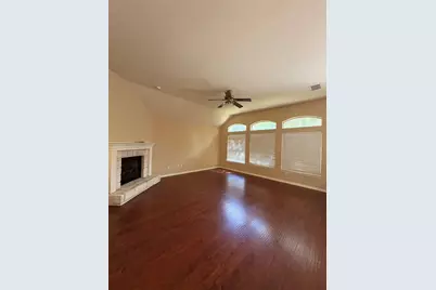 207 Kettleman Lane N, Austin, TX 78717 - Photo 8
