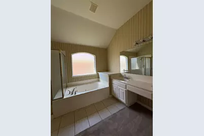 207 Kettleman Lane N, Austin, TX 78717 - Photo 18