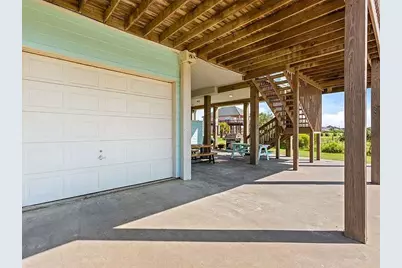 157 Verdia Drive, Crystal Beach, TX 77650 - Photo 24