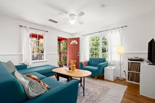 3301 Robinson Ave, Austin, TX 78722 - Photo 2