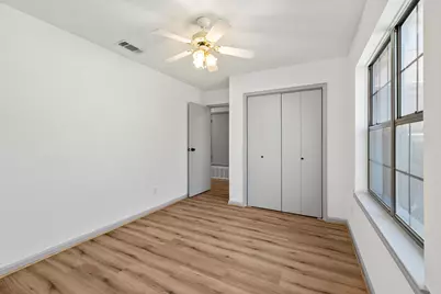 28 Oaks Place, Lago Vista, TX 78645 - Photo 20