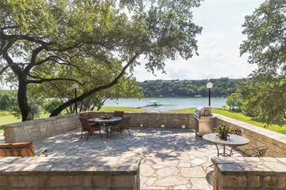 25203 Lake View Drive, Spicewood, TX 78669 - Photo 16