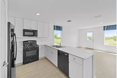 13216 Eastland Drive, Mustang Ridge, TX 78610 - Photo 12