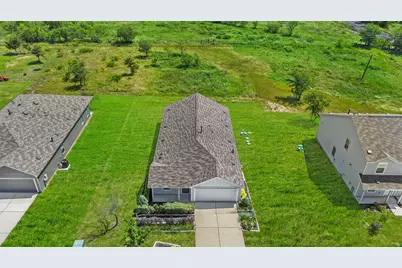 13216 Eastland Drive, Mustang Ridge, TX 78610 - Photo 4