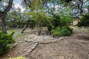 251 Oak Grove Dr, Dripping Springs, TX 78620 - Photo 24