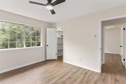 13102 Hunters Chase Drive, Austin, TX 78729 - Photo 20