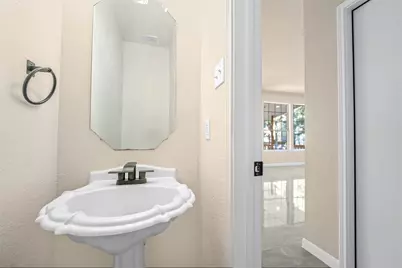 13102 Hunters Chase Drive, Austin, TX 78729 - Photo 14