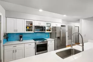 2210 Red Fox Rd Rd, Austin, TX 78734 - Photo 14