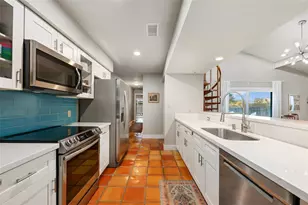 2210 Red Fox Rd Rd, Austin, TX 78734 - Photo 16