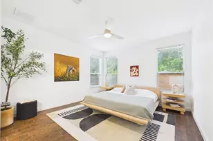1819 Village Oak Ct, Austin, TX 78704 - Photo 10