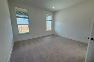 510 Corniche Cir, Hutto, TX 78634 - Photo 6