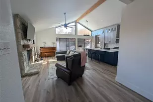 306 Deer Creek Cir, Dripping Springs, TX 78620 - Photo 4