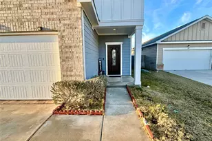 205 Waterbuck Loop, Hutto, TX 78634 - Photo 2