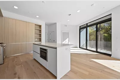 2209 S 1st Street #114, Austin, TX 78704 - Photo 2