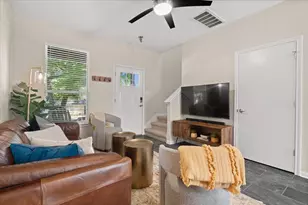 4806 Mendoza Dr, Austin, TX 78721 - Photo 6