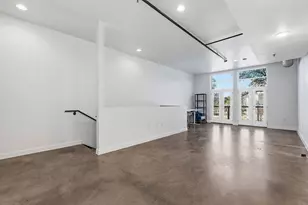 1601 E Cesar Chavez St, Austin, TX 78702 - Photo 22