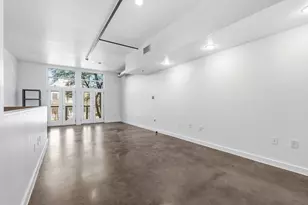 1601 E Cesar Chavez St, Austin, TX 78702 - Photo 20