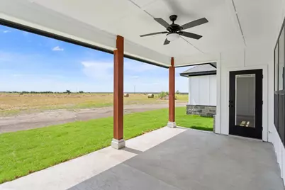 18085 Round Hall Road, Holland, TX 76534 - Photo 30