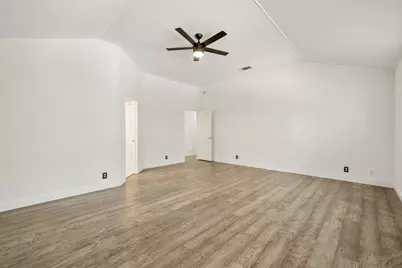 217 Sailors Run, Lakeway, TX 78734 - Photo 22