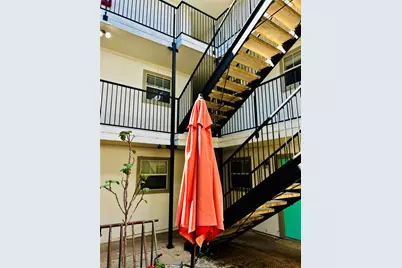 4410 Avenue F #205, Austin, TX 78751 - Photo 4