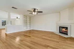 8121 Evadean Cir, Austin, TX 78745 - Photo 6