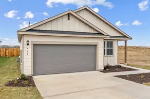 408 Sullivan Wy, Elgin, TX 78621 - Photo 2