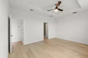 408 Sullivan Wy, Elgin, TX 78621 - Photo 14