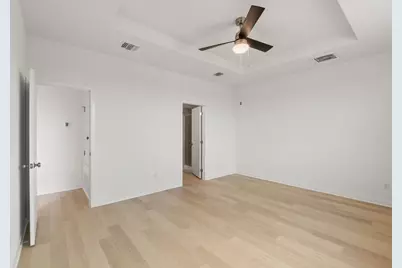 408 Sullivan Way, Elgin, TX 78621 - Photo 14