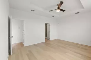 408 Sullivan Way, Elgin, TX 78621 - Photo 14