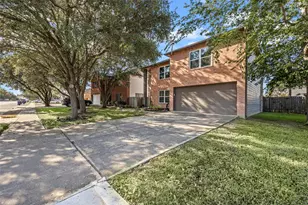 8058 Thaxton Rd, Austin, TX 78747 - Photo 2