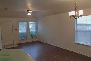 304 Tamara Dr, Georgetown, TX 78628 - Photo 10
