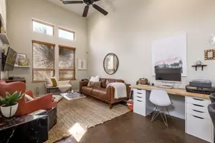 1601 E 5th St, Austin, TX 78702 - Photo 2