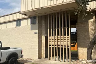 1820 Wooten Park Dr, Austin, TX 78757 - Photo 4