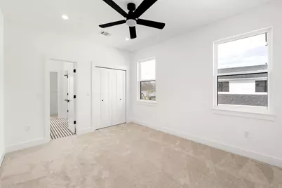 1500 Sylvan Glade #2A, Austin, TX 78745 - Photo 8
