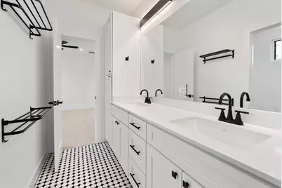 1500 Sylvan Glade #2A, Austin, TX 78745 - Photo 12