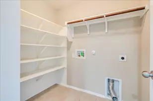 185 Housefinch Loop, Leander, TX 78641 - Photo 14