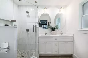2902 Skylark Dr, Austin, TX 78757 - Photo 16