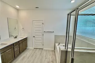 1788 S Main St, Kyle, TX 78640 - Photo 4