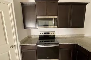 172 Allington Cir, Jarrell, TX 76537 - Photo 12