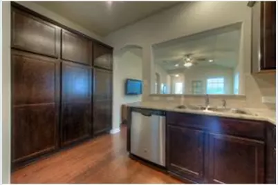 932 Lost Pines Lane, Cedar Park, TX 78613 - Photo 14