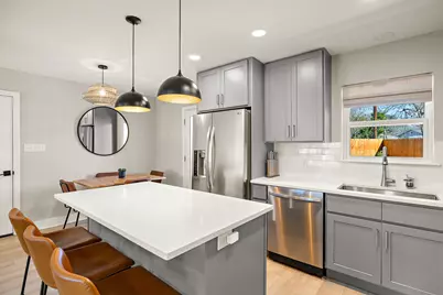 8001 Camden Drive, Austin, TX 78757 - Photo 10