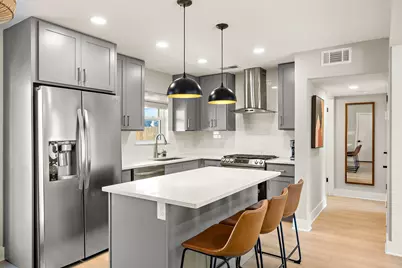 8001 Camden Drive, Austin, TX 78757 - Photo 6