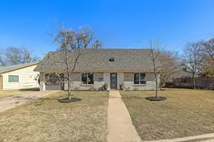 8001 Camden Dr, Austin, TX 78757 - Photo 2