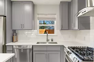 8001 Camden Dr, Austin, TX 78757 - Photo 8