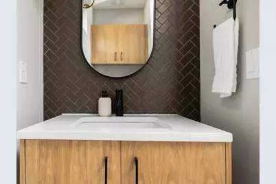 1401 E 3rd Street #1, Austin, TX 78702 - Photo 26