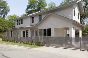 1401 E 3rd St, Austin, TX 78702 - Photo 2
